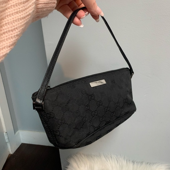 ❌SOLD❌Authentic and vintage small Gucci zip top Pochette accessory small bag - Picture 6 of 17